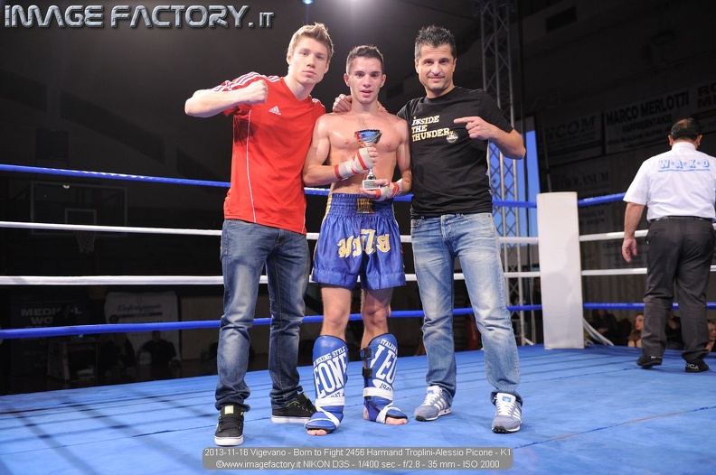 2013-11-16 Vigevano - Born to Fight 2456 Harmand Troplini-Alessio Picone - K1.jpg